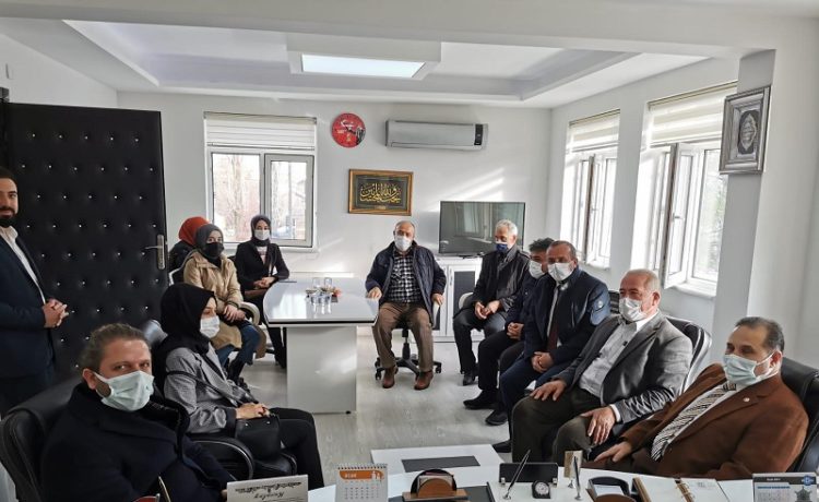 Konya Milletvekili Özdemir Yalıhüyük’ü ziyaret etti 